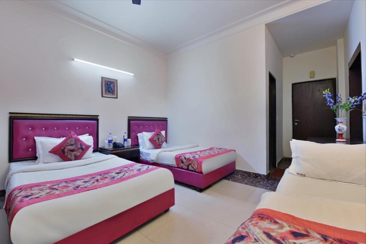 ניו דלהי Hotel Revels By A1Rooms מראה חיצוני תמונה