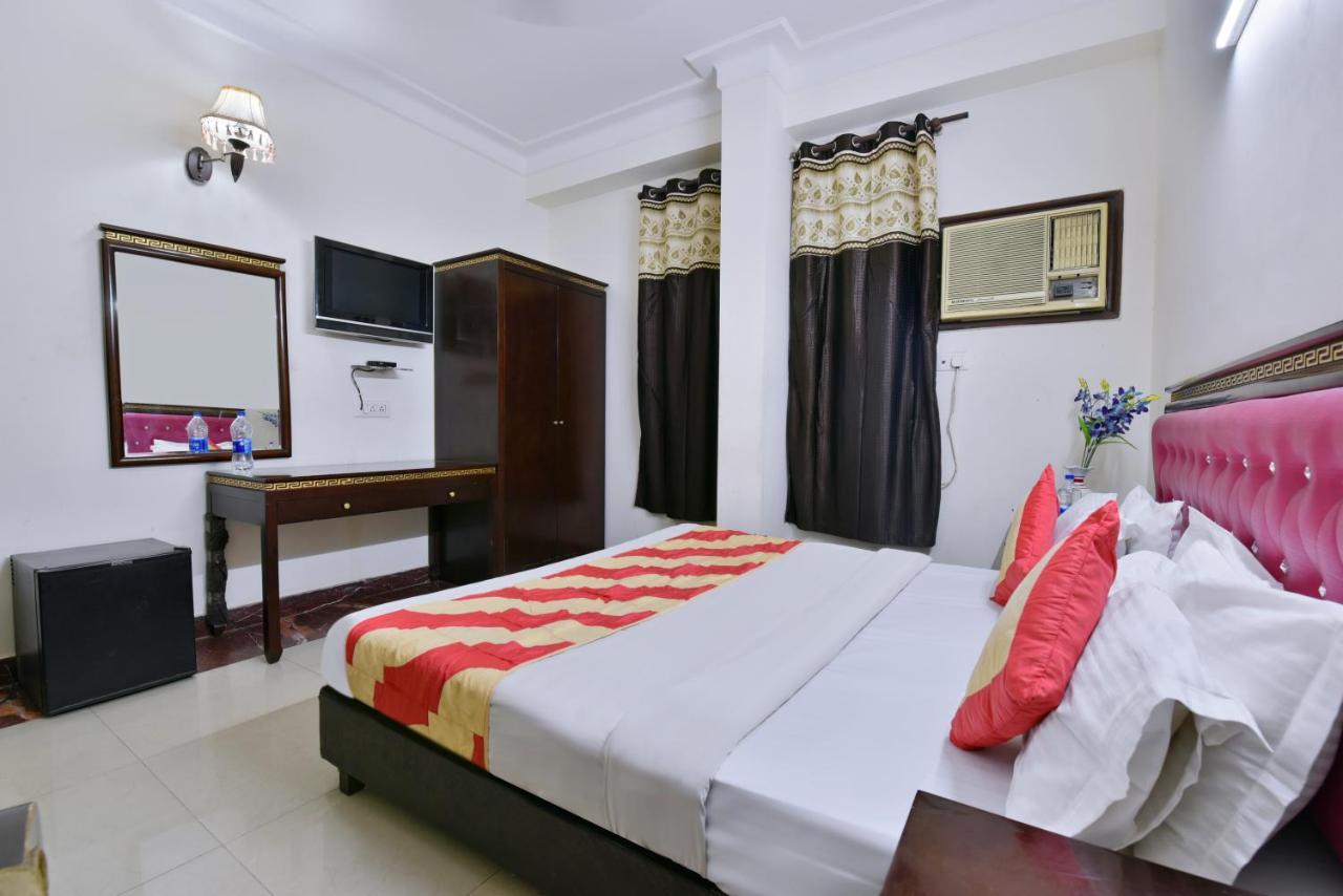 ניו דלהי Hotel Revels By A1Rooms מראה חיצוני תמונה