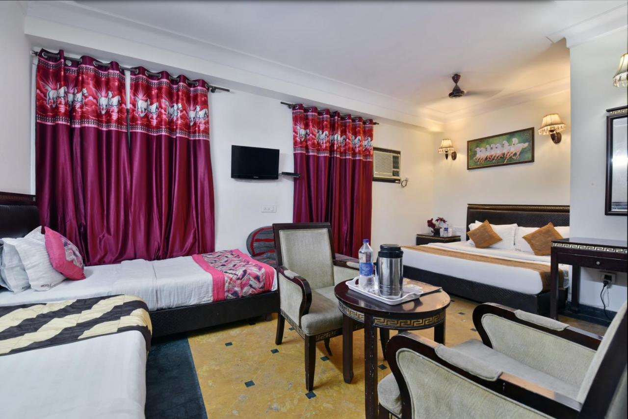 ניו דלהי Hotel Revels By A1Rooms מראה חיצוני תמונה
